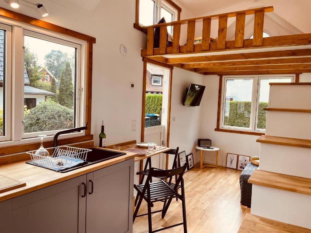 Tiny House Fleesensee Mit Eigenem Garten Und Nur Wenige Meter Vom Seeufer Göhren-Lebbin Dış mekan fotoğraf